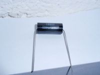 0,33µF/630V schwarz 0,33µF/630V schwarz