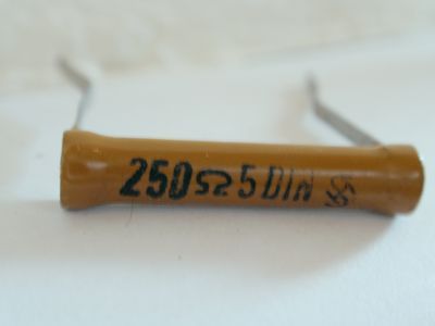 250 Ohm 1/2W