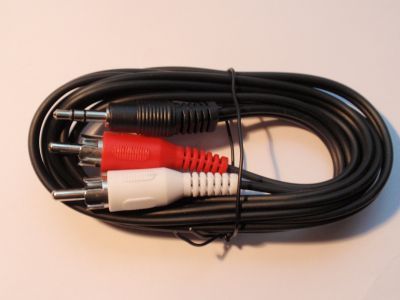 Audio Adapter 2x Cinchplug to stereoklinke 3,5mm